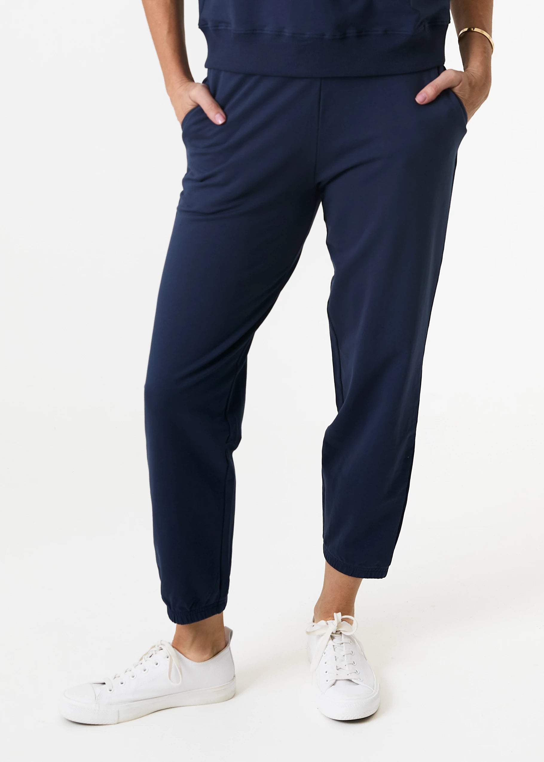 aa0471 navy blue front na aa0471 navy blue front na
